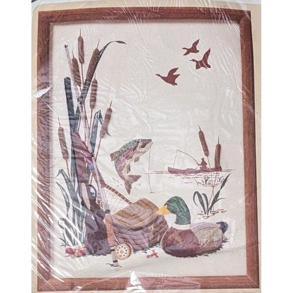 The Creative Circle Sportsman's Dream Kit #0351 Fishing Hunting Sealed